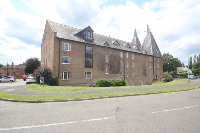 Carpenters Lane, Hadlow